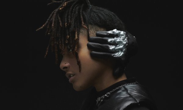 ADES9351 copy 2 - ADÉS THE PLANET